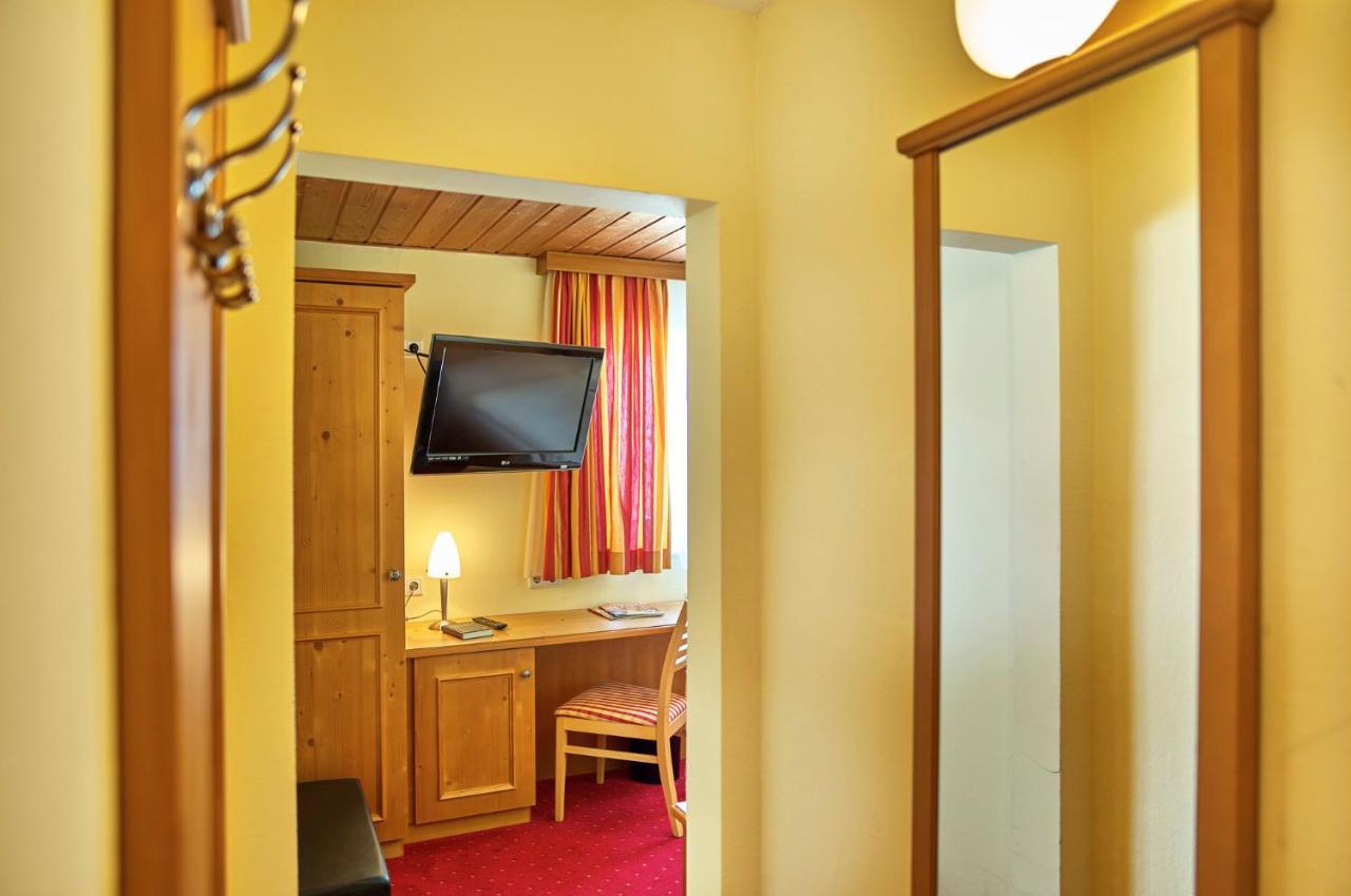 Hotel Zum Blauen Hecht Kipfenberg Habitación foto